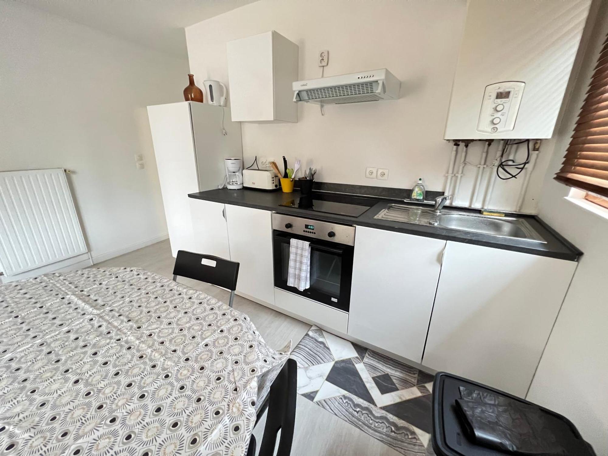La Maisonnette Un Sejour A Part Longeville-les-Metz Exterior foto